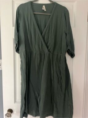 Pact Green Wrap-Style Midi Dress XL